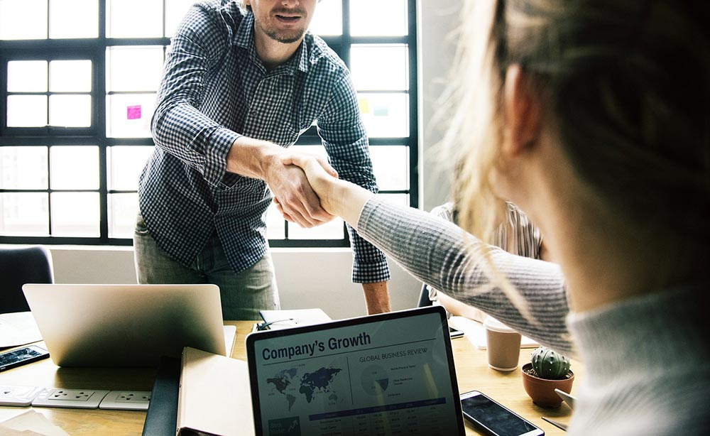 Building and Managing Strategic Partnerships